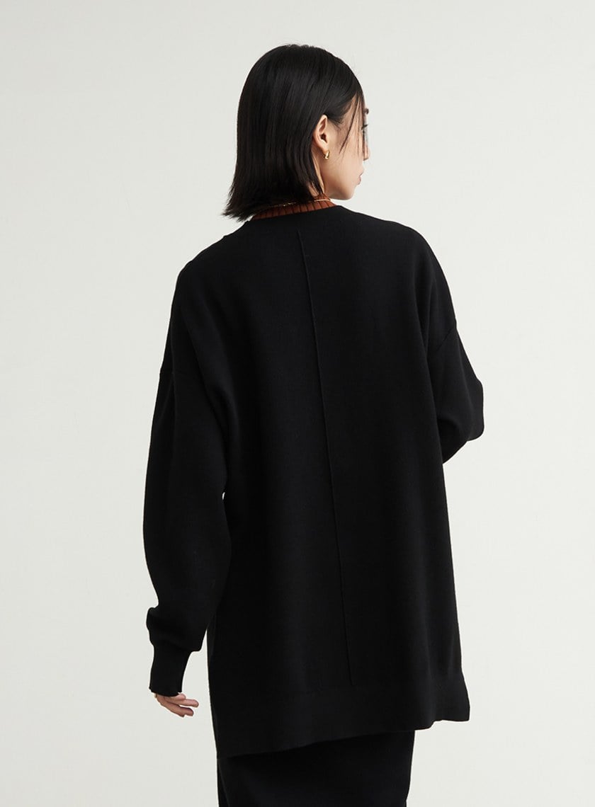 寬鬆開衩長袖針織上衣